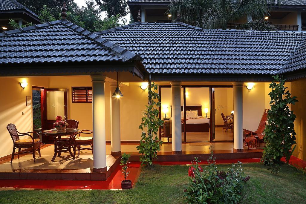 Elephant Court Thekkady Exterior foto